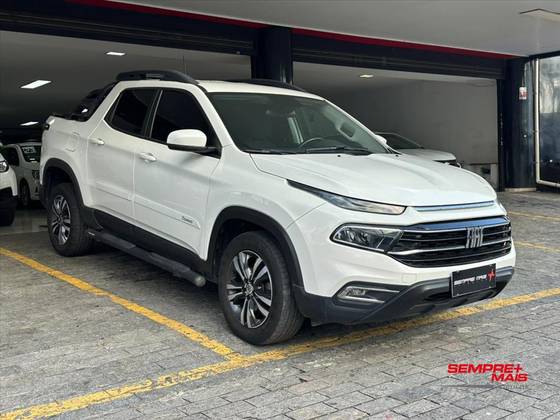 FIAT TORO 1.3 TURBO 270 FLEX FREEDOM AT6 FIAT TORO 1.3 TURBO 270 FLEX FREEDOM AT6